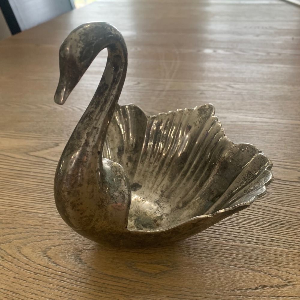 Vintage Silver Plated Swan Decorative Bowl Scalloped Shell Wings Patinated Metal